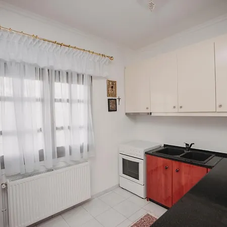 Mythic House Villa *