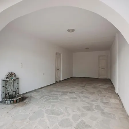 Βίλα Mythic House Λεπτοκαρυά